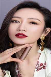 妻子背叛，我反手迎娶美女总裁精选全文