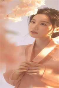 召唤百万大军，女帝给我削苹果完整章节阅读