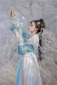 完整阅读人在汉末乱世，携系统杀遍三国