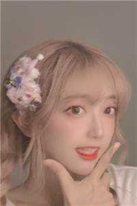 完整文本成了四个大佬的恶毒亲娘后，她洗白了