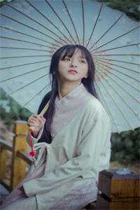 入夜对她上瘾主要讲了什么精选小说