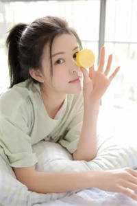 军婚甜蜜蜜：俏军嫂在八零赚麻了精选篇章