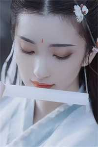三国：开局被塞美人，这主公值畅读佳作