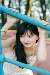 不当舔狗后，拜金女神跟我谈感情文章精选