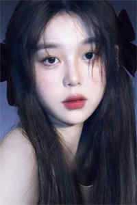 文章全文美人宿主快穿后，小世界崩塌了