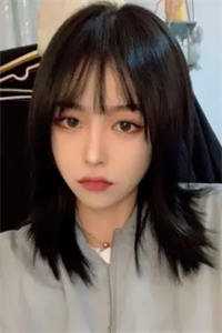 向她的院子棍棒底下