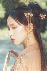 修炼三年，下山祸害绝色女总裁