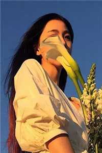 离婚夜跳海后，疯批总裁他急了