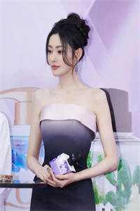 小说被穿越女霸占身体后，我华丽回归(虞晚晚战铭城)