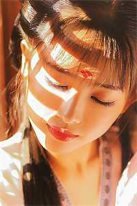 ﻿重生后，我靠氪金云养未来女帝结局 番外小说