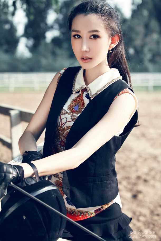 听到皇帝心声后，我成了他宠妃完结版小说安玖李继