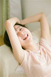 塑料姐妹花，离婚丧偶不分家全文 番茄