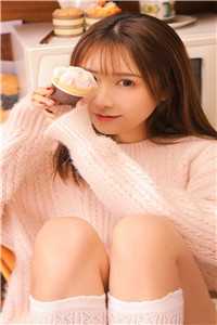 恶毒女配破产后，他们都想欺负她林晚芙秦弋全文
