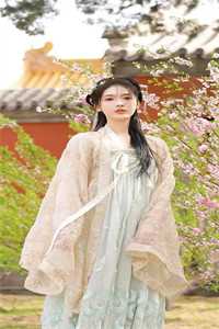 重回七零：娇软村花踹了知青嫁团长温玉舟宋娇娇 全集